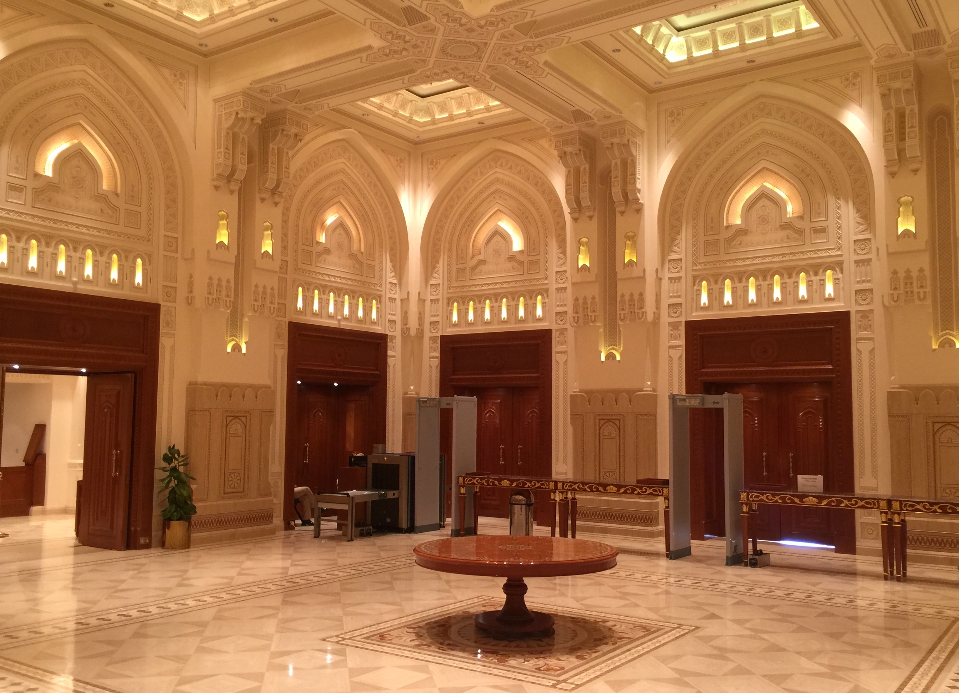 I Attended a Royal Oman Symphony Orchestra Concert :: Daniel Pipes