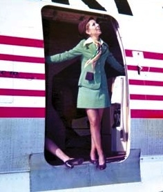 Photo of Turkish Airlines' uniforms in 1973